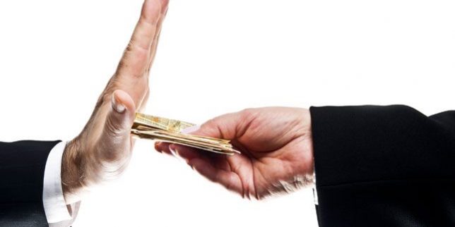 Economia, combate à corrupção e atuação internacional