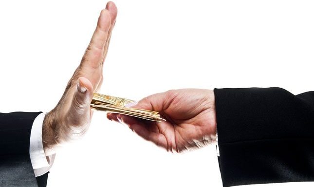 Economia, combate à corrupção e atuação internacional