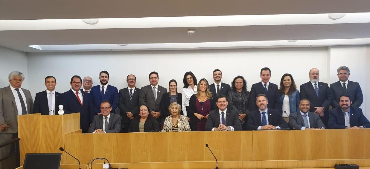 Comissão de Advocacia Pública reforça apoio à constitucionalidade dos honorários da classe2