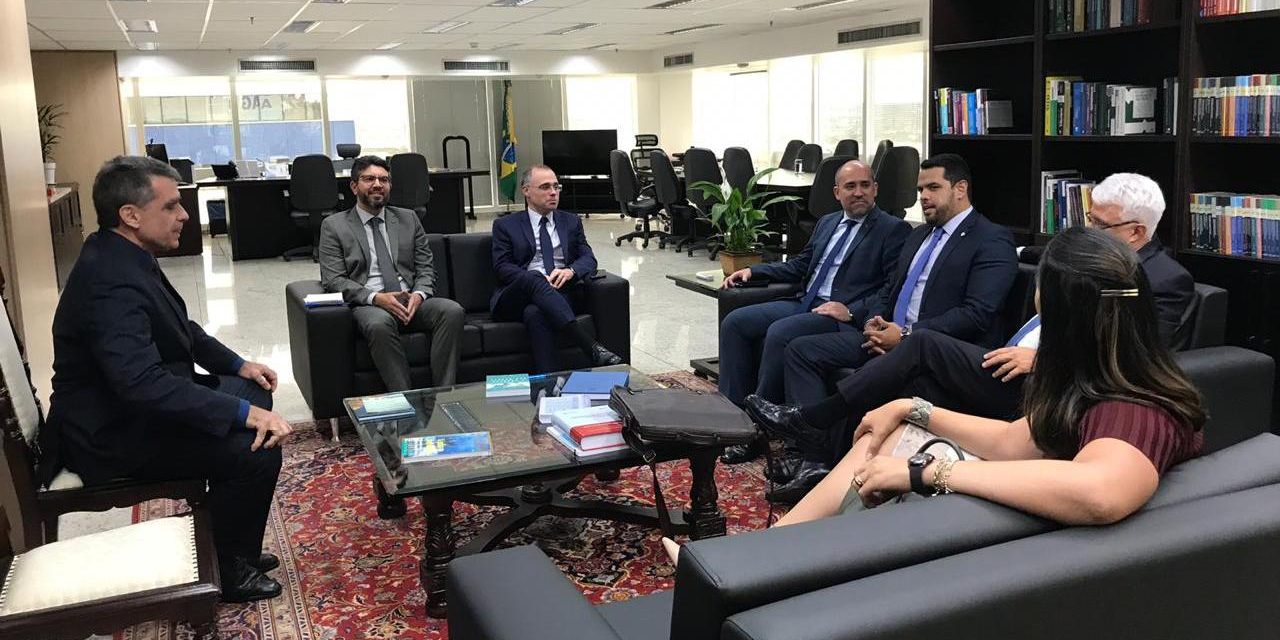 Em reunião com o AGU, ANAFE debate principais pleitos da Advocacia Pública Federal