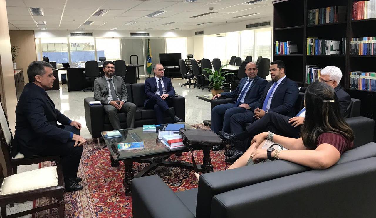 Em reunião com o AGU, ANAFE debate principais pleitos da Advocacia Pública Federal