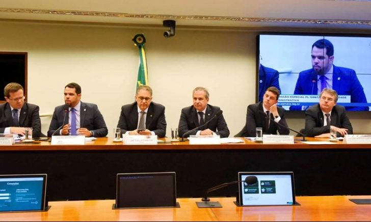 Atribuição da AGU em ações de improbidade é defendida pela ANAFE em audiência pública na Câmara