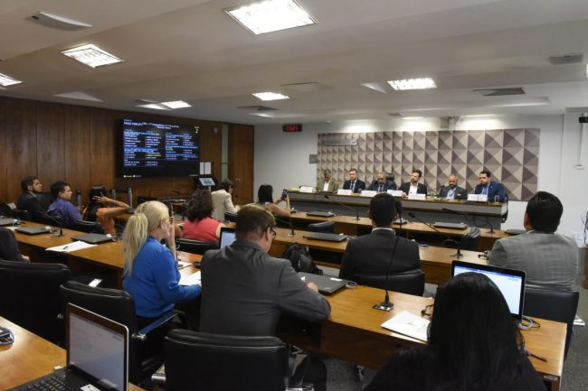 Lamçamento cartilha reforma administrativa cdh Senado (11) de lançamento de material sobre a Reforma Administrativa