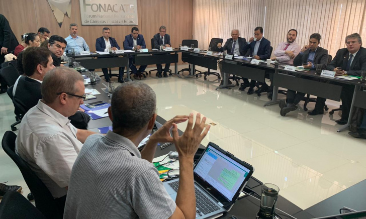 ANAFE e Fonacate avaliam cenário político e definem estratégias de atuação para 2020