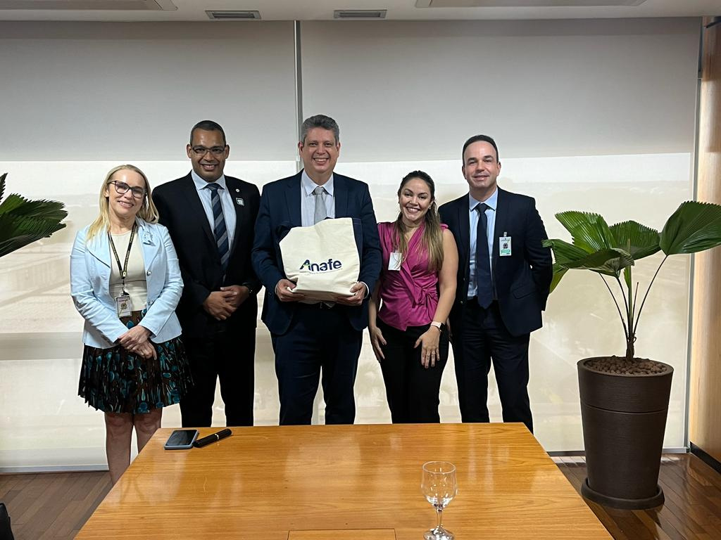 Ministro da secretaria geral da presidência da República recebe a ANAFE para tratar de temas relevantes à advocacia pública federal
