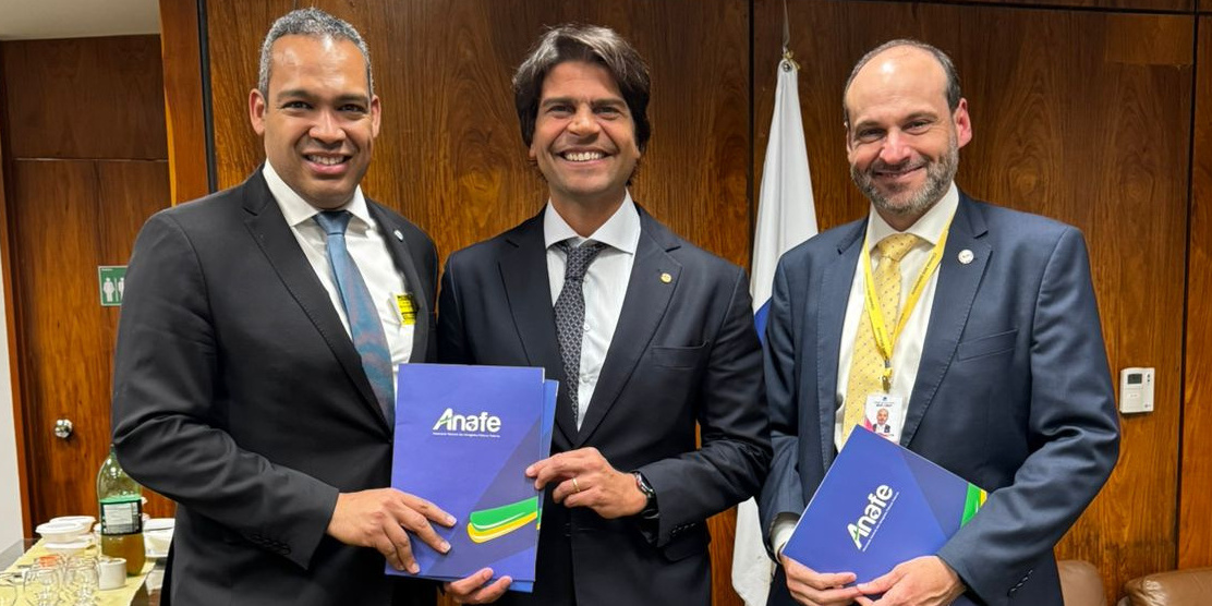 WhatsApp Image 2025-08-13 at 12.50.00 (4)